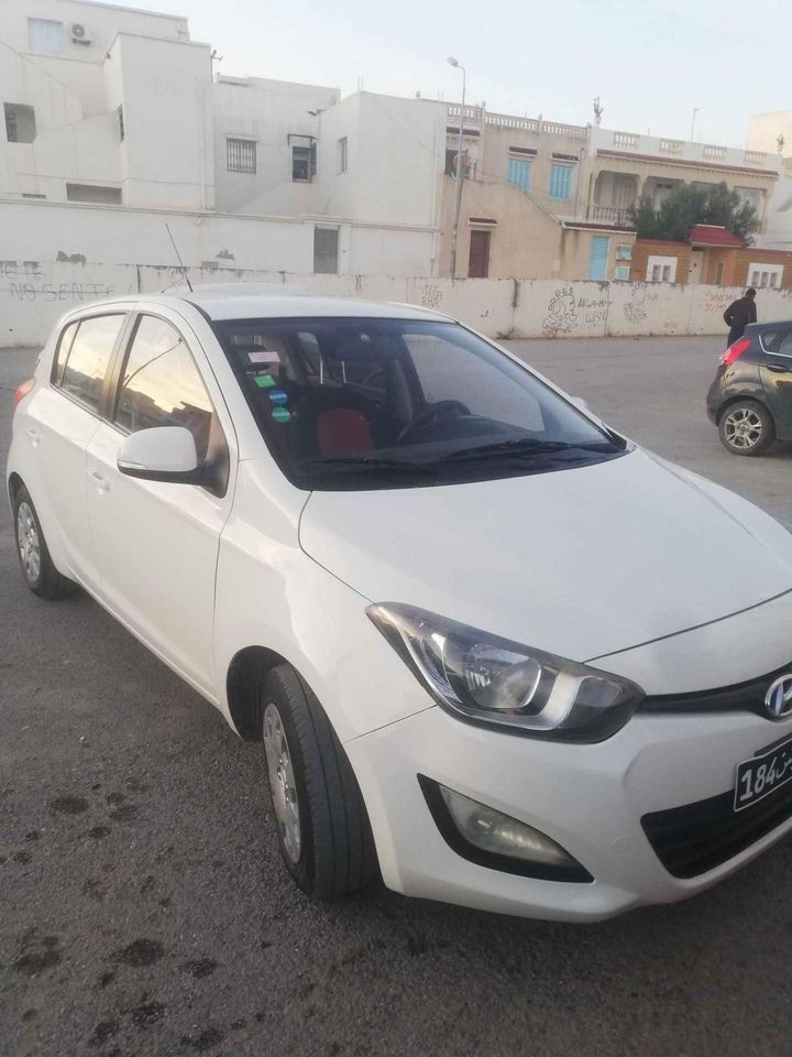 Hyundai i20