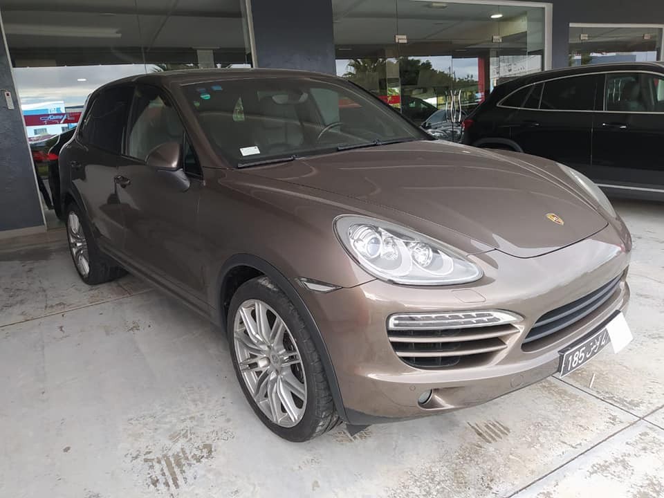 Porsche diesel 15cv année 2013 klm 290 000