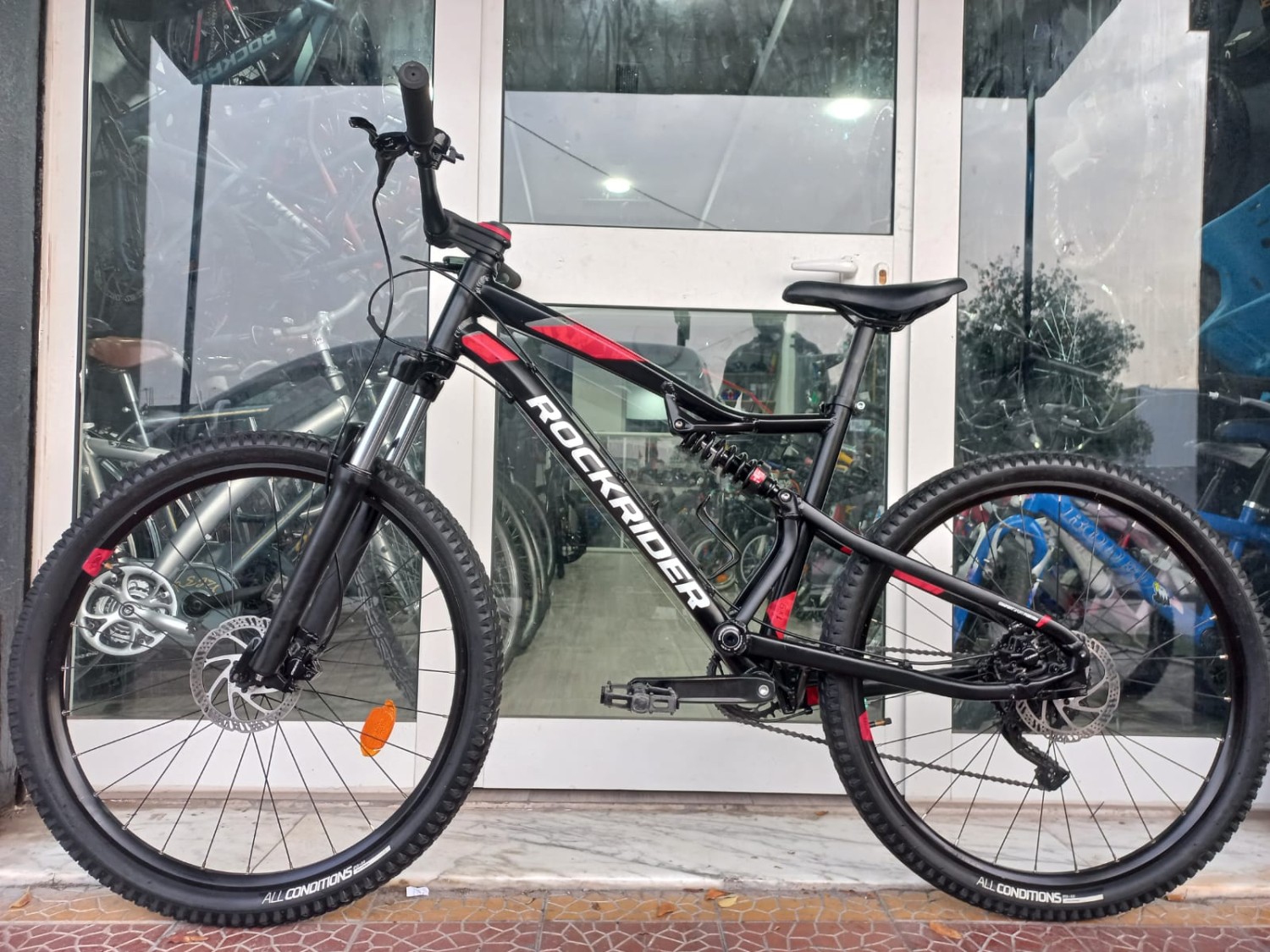 VTT  ROCKRIDER Presque neuf